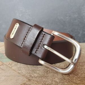 Fossil Genuine Leather Belt Mens Size 40/100 Brown Silvertone Buckle 47" x 1.5"